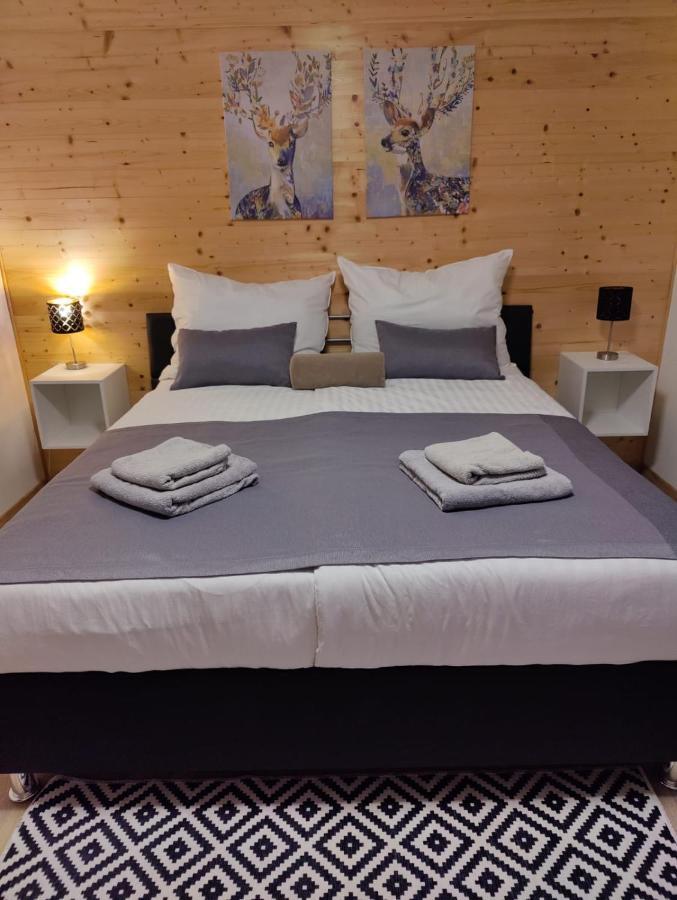 Waldhaus Hirsch Bungalow Only For You Self Check In Villa Portschach am Woerthersee Luaran gambar